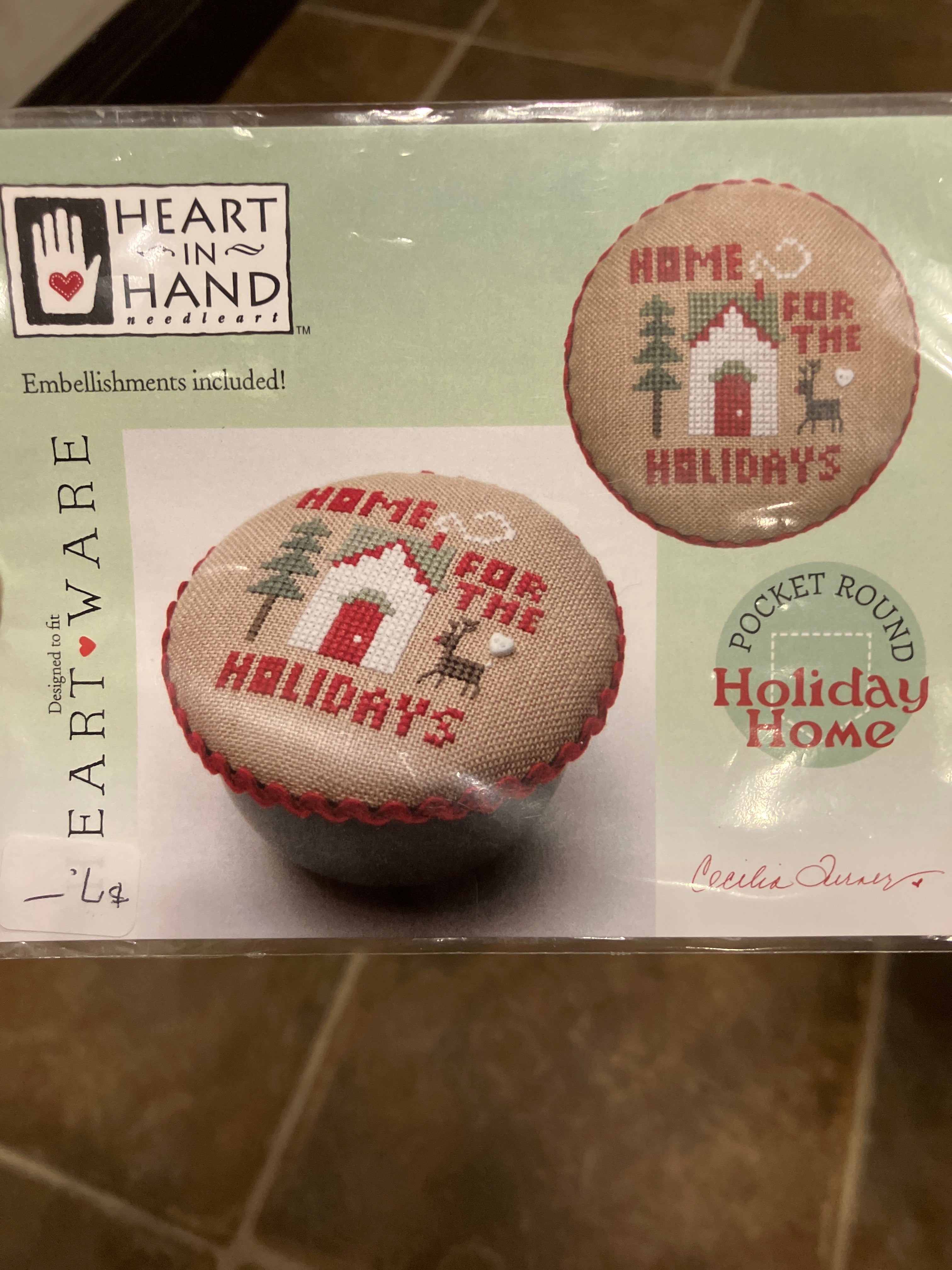 Pocket Round Holiday Home